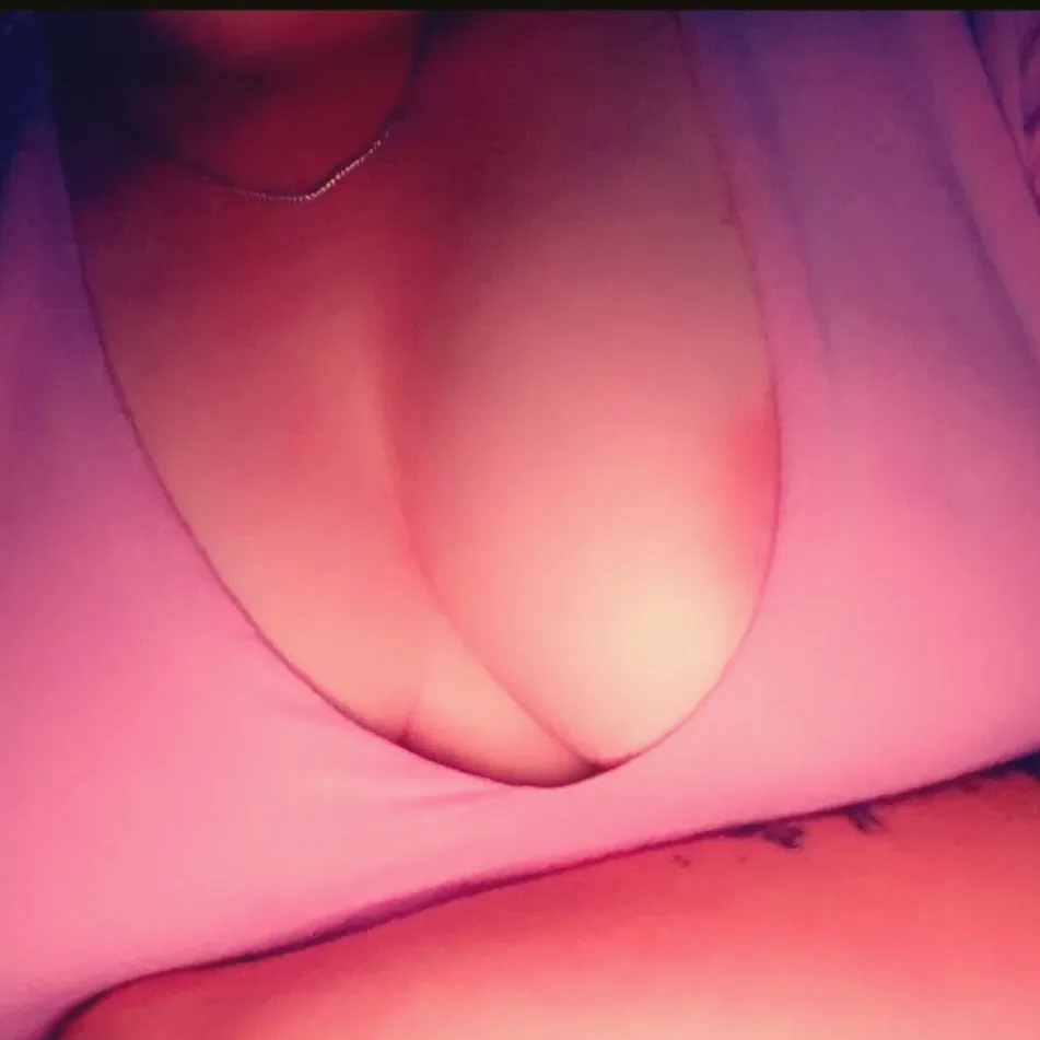 Sophie, 39